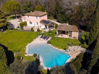  Maison � vendre 7 pi�ces 206 m�