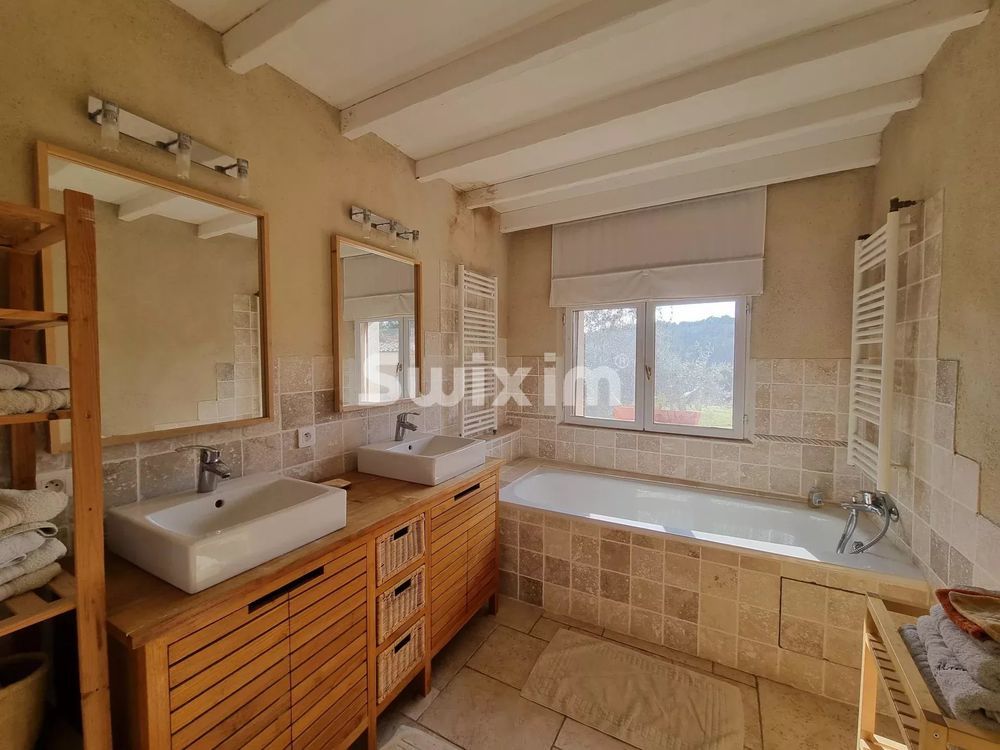 � vendre  Maison Flayosc (83780)