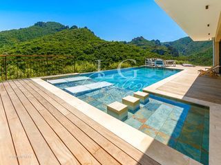  Villa � vendre 10 pi�ces 318 m�