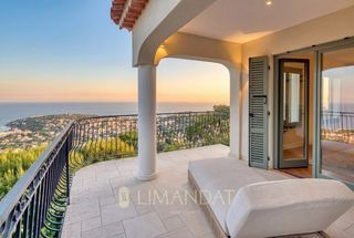  Maison � vendre 5 pi�ces 200 m�