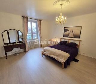  Maison � vendre 8 pi�ces 325 m�