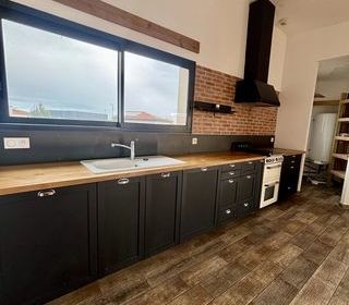  Immeuble � vendre 170 m�