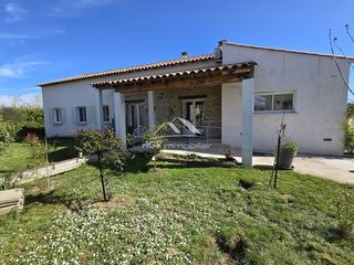  Maison � vendre 8 pi�ces 240 m�