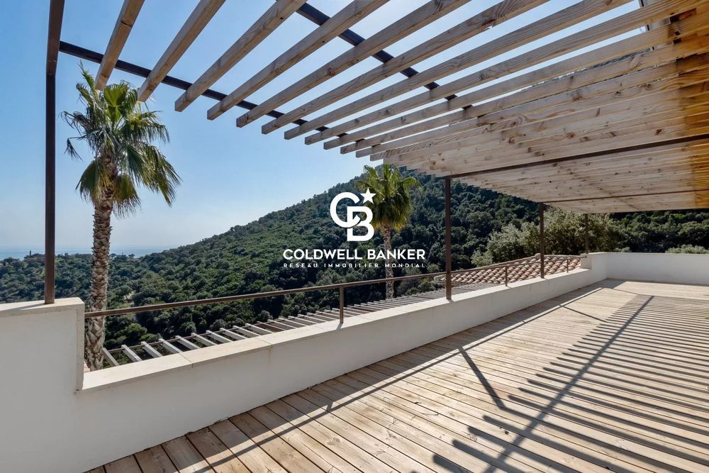 � vendre  Villa Cavalaire-sur-Mer (83240)