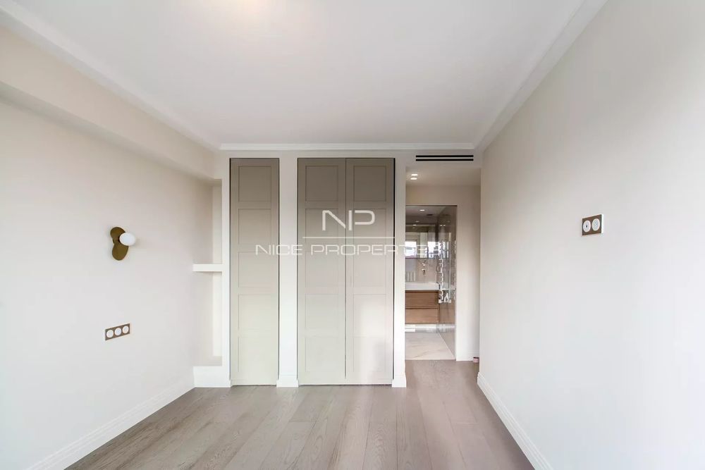 � vendre  Appartement Juan Les Pins (06160)