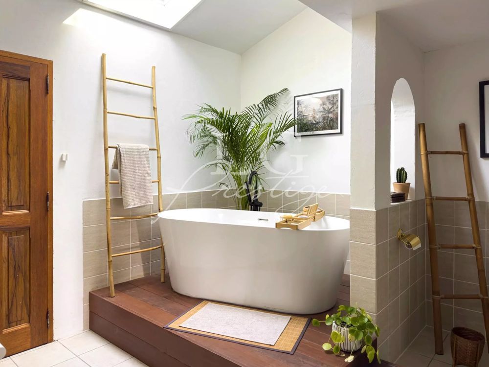 � vendre  Maison Montauroux (83440)