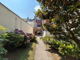  Maison � vendre 9 pi�ces 276 m�