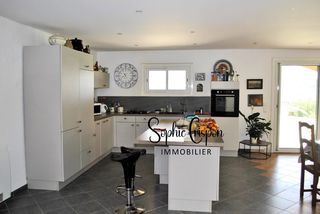  Maison � vendre 8 pi�ces 245 m�