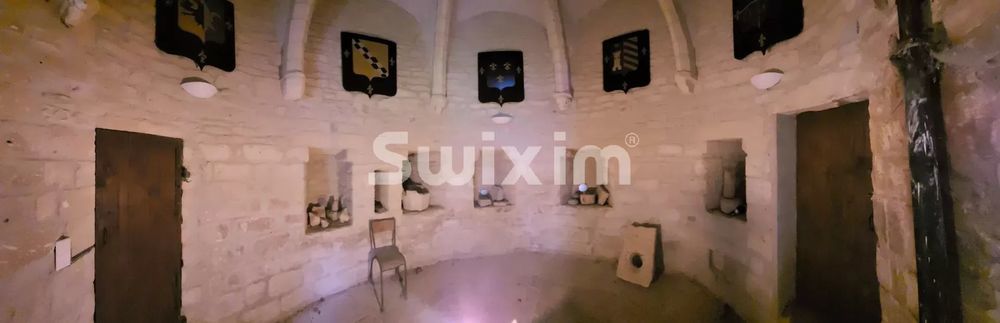 � vendre  Propri�t�/ch�teau Nevers (58000)