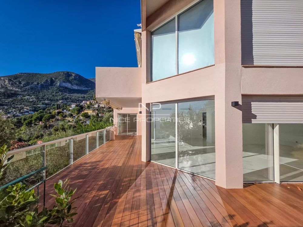 � vendre  Appartement Roquebrune-Cap-Martin (06190)