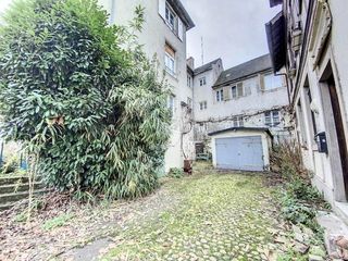  Immeuble � vendre 806 m�