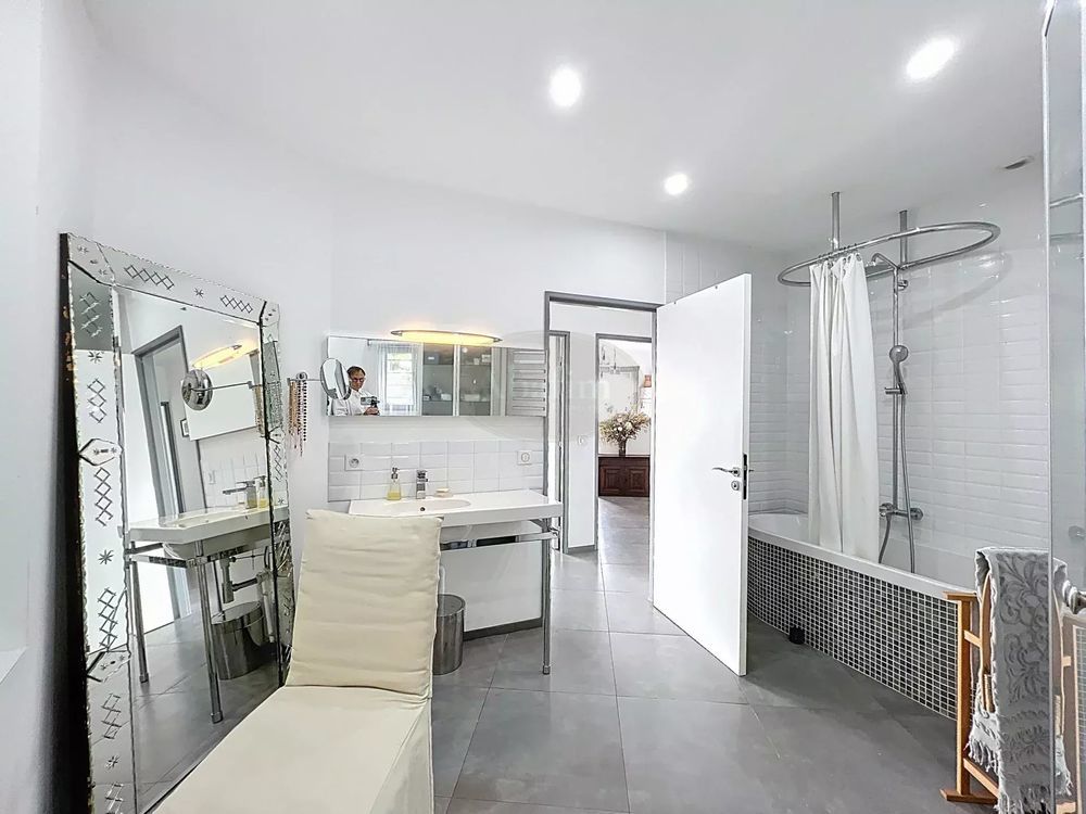 � vendre  Villa Cagnes-sur-Mer (06800)