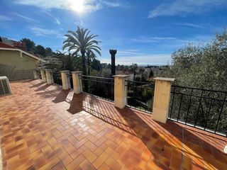  Appartement � vendre 4 pi�ces 111 m�