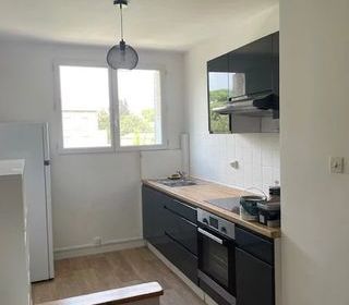  Appartement � louer 3 pi�ces 71 m�