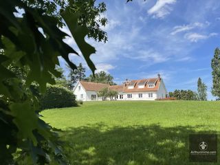  Maison � vendre 11 pi�ces 318 m�