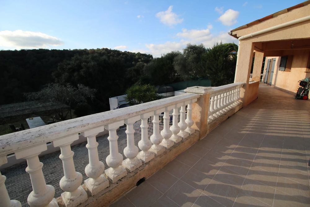 � vendre  Maison Peymeinade (06530)