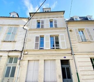  Immeuble � vendre 8 pi�ces 196 m�