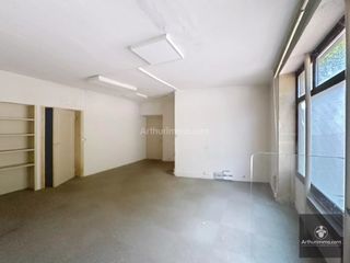  Immeuble � vendre 10 pi�ces 185 m�