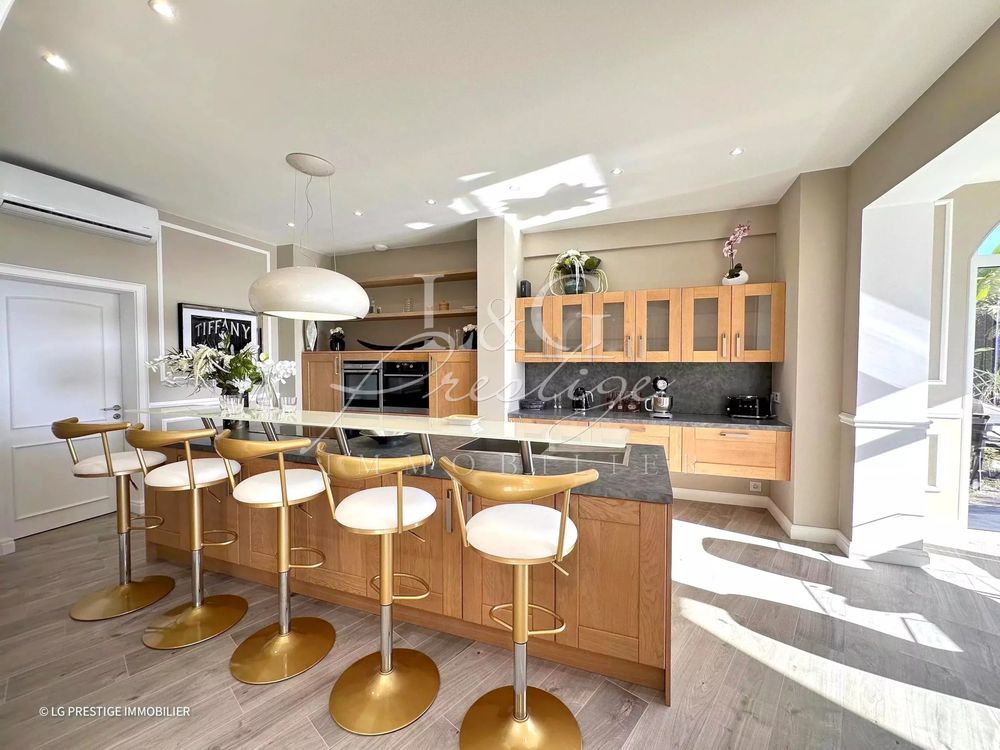 � vendre  Maison Mandelieu-la-Napoule (06210)