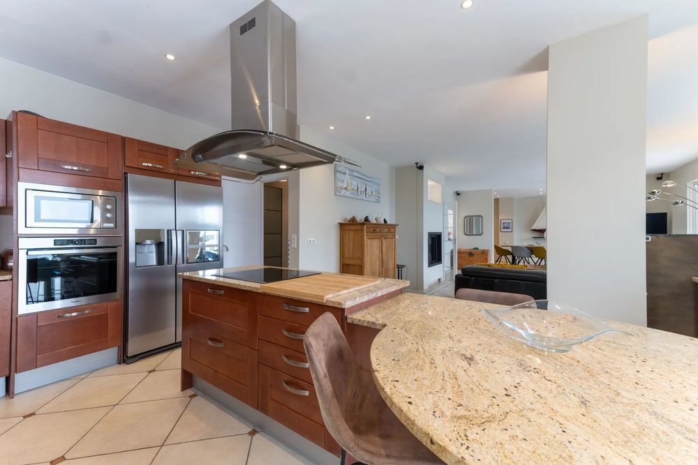 � vendre  Maison Falicon (06950)