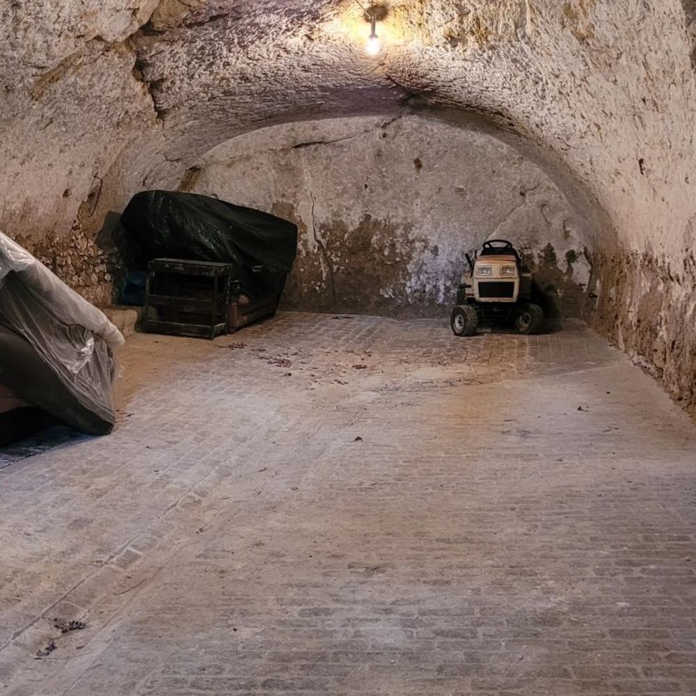 � vendre  Maison La Chartre-sur-le-Loir (72340)