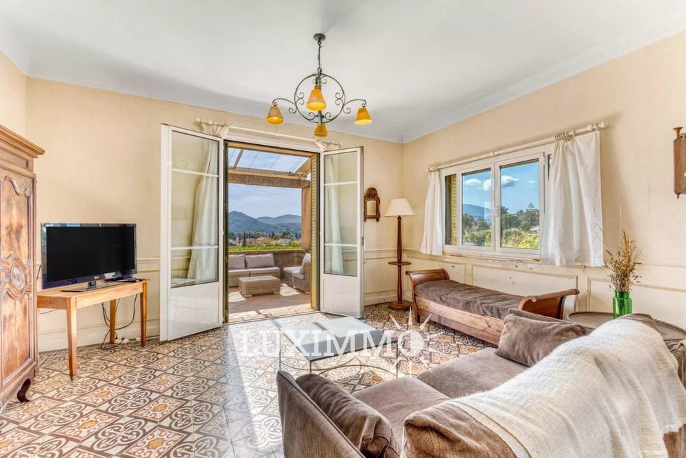 � vendre  Maison Mandelieu-la-Napoule (06210)