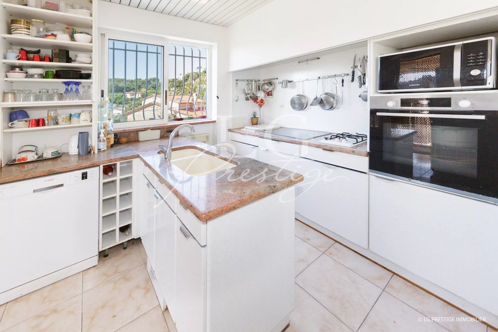 � vendre  Maison Mandelieu-la-Napoule (06210)