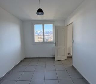 Appartement � louer 4 pi�ces 68 m�