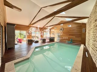  Maison � vendre 8 pi�ces 323 m�