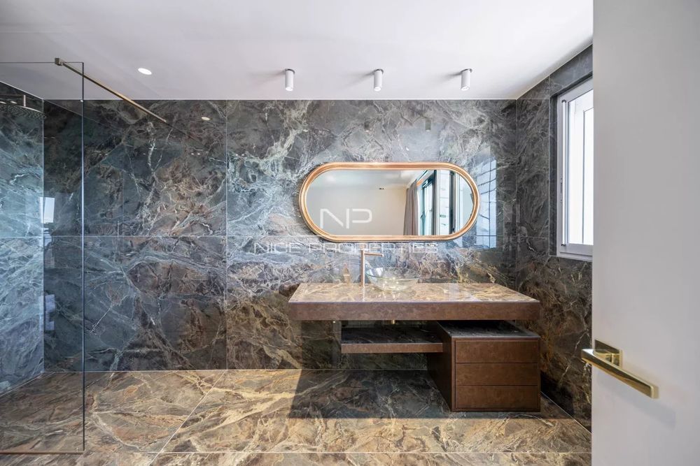 � vendre  Maison Roquebrune-Cap-Martin (06190)