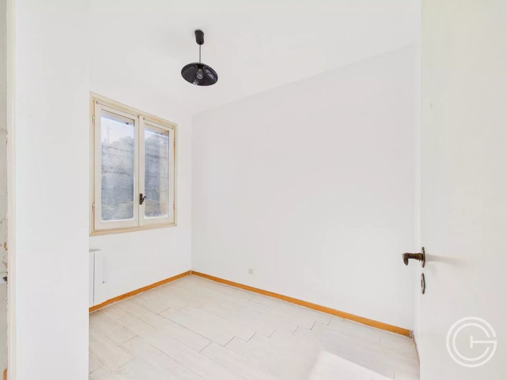 � vendre  Maison Saint-Laurent-du-Var (06700)