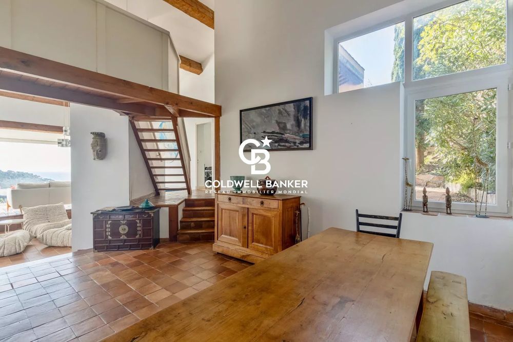 � vendre  Maison Rayol-Canadel-sur-Mer (83820)