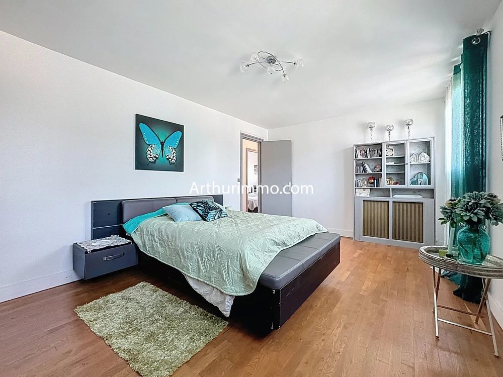 � vendre  Maison Villecresnes (94440)