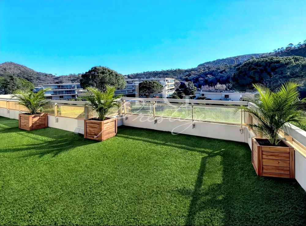 � vendre  Appartement Mandelieu-la-Napoule (06210)