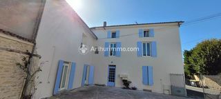  Immeuble � vendre 15 + pi�ces 320 m�