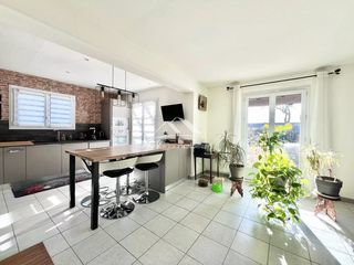  Maison � vendre 5 pi�ces 112 m�