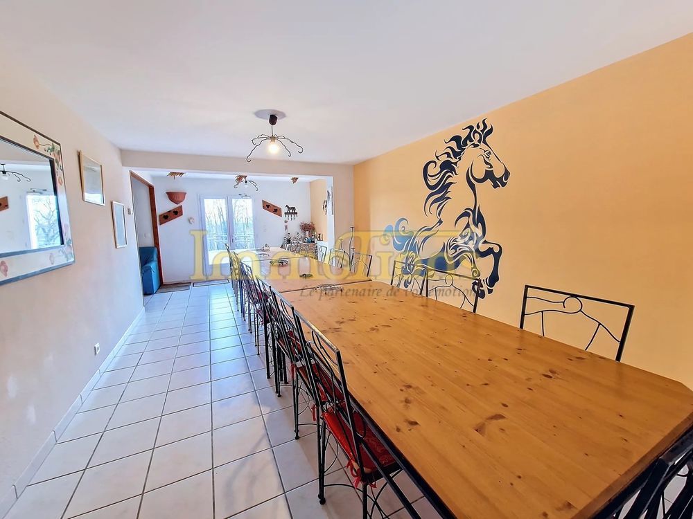 � vendre  Maison Montmiral (26750)