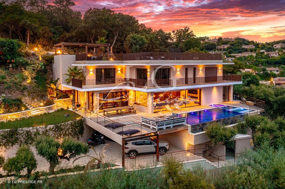 � vendre  Villa Mandelieu-la-Napoule (06210)