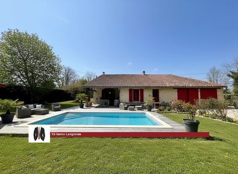   Maison de caract�re de 300m� Maison - 250 m�