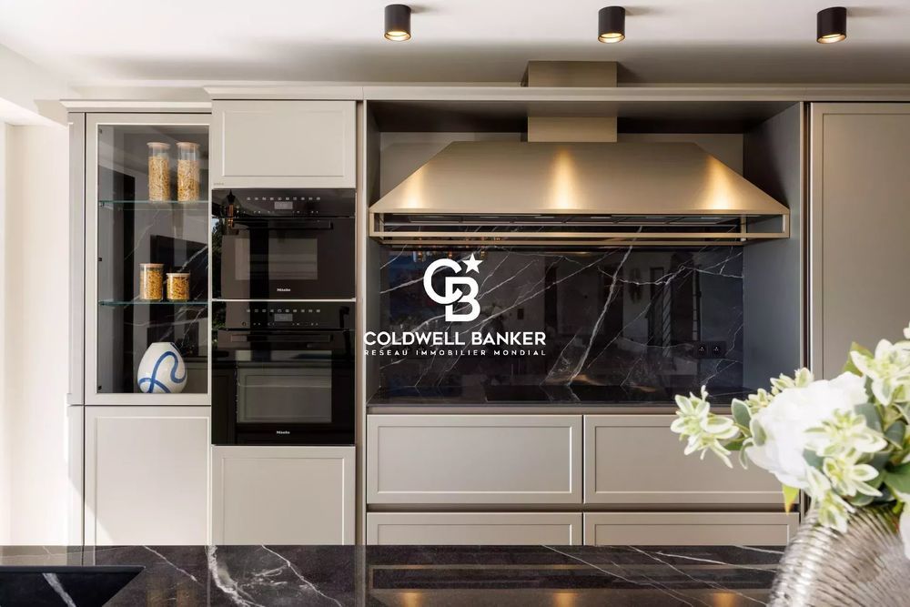 � vendre  Maison Saint-Paul-de-Vence (06570)