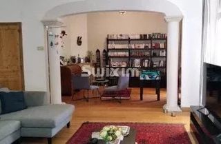  Maison � vendre 10 pi�ces 180 m�
