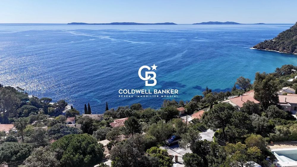 � vendre  Maison Rayol-Canadel-sur-Mer (83820)