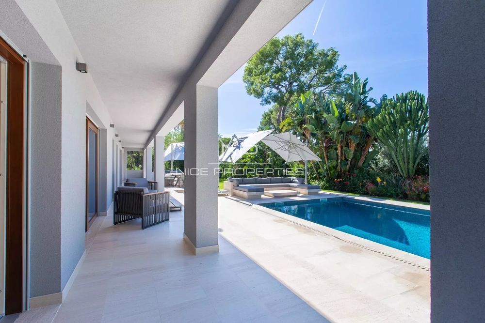 � vendre  Villa Saint-Jean-Cap-Ferrat (06230)