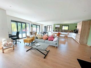  Maison � vendre 8 pi�ces 247 m�