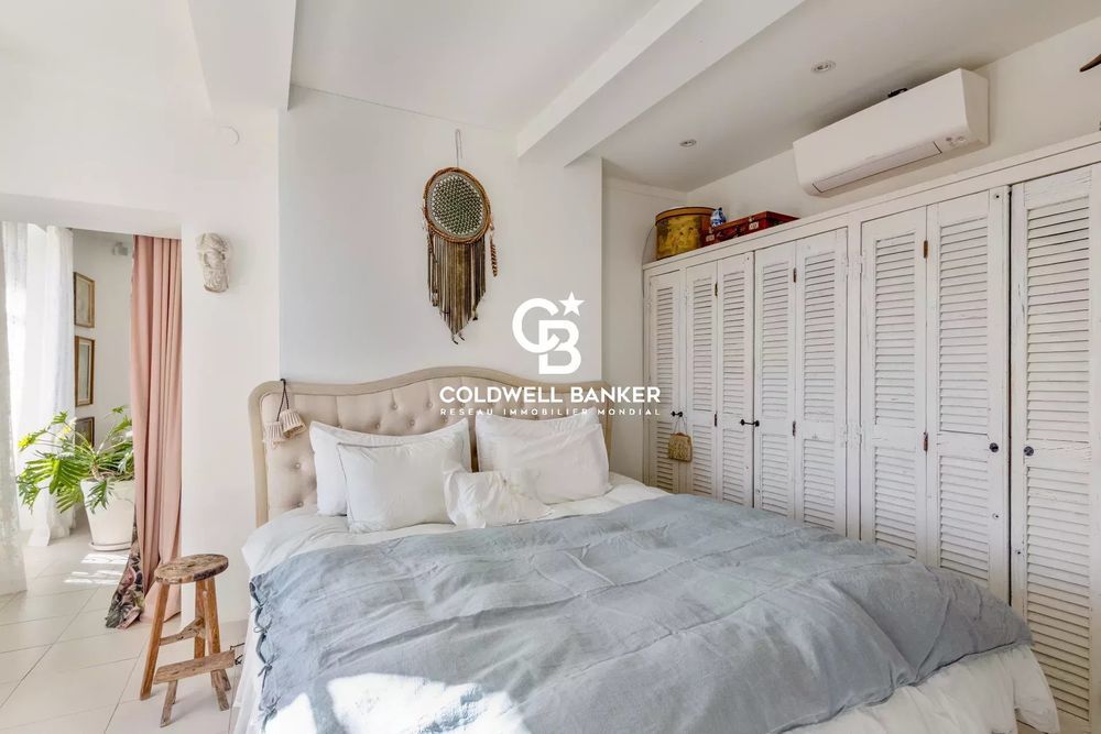 � vendre  Villa Bormes-les-Mimosas (83230)