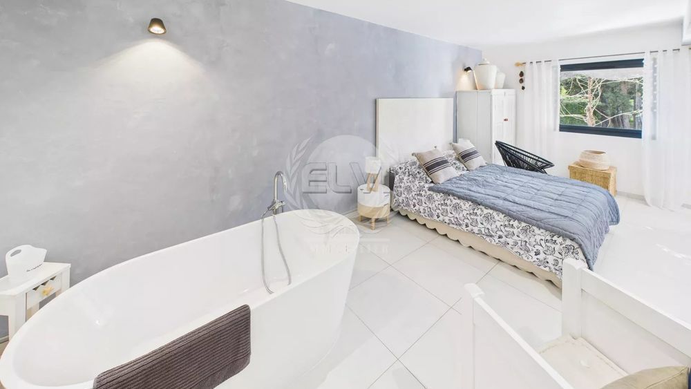 � vendre  Maison Le Plan-de-la-Tour (83120)