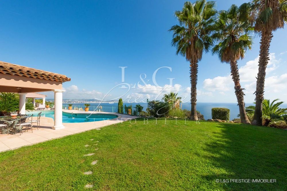 � vendre  Villa Th�oule-sur-Mer (06590)