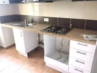  Immeuble � vendre 15 + pi�ces 663 m�