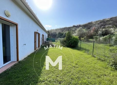   Entre mer et maquis : Un �crin de s�r�nit� aux portes de Saint-F Appartement - 2 pi�ce(s) - 44 m�