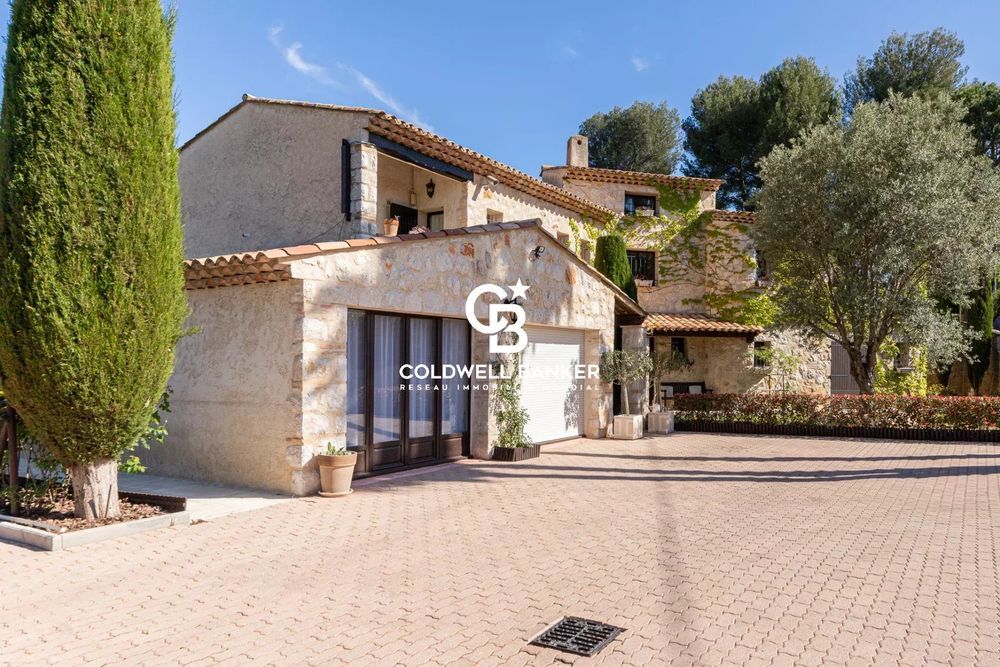 � vendre  Maison Saint-Paul (06570)